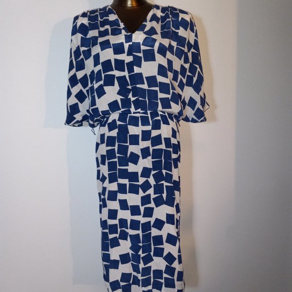 v-neck chiffon kimono-style geometric-print dress, vintage 1970s-1980s - Picture 4 of 16